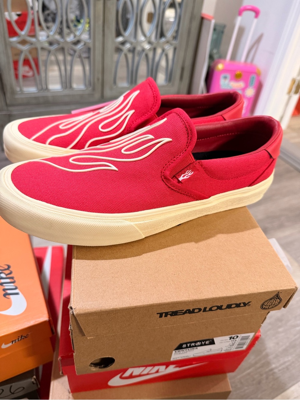 Mens Straye Ventura “RED FUEGO “